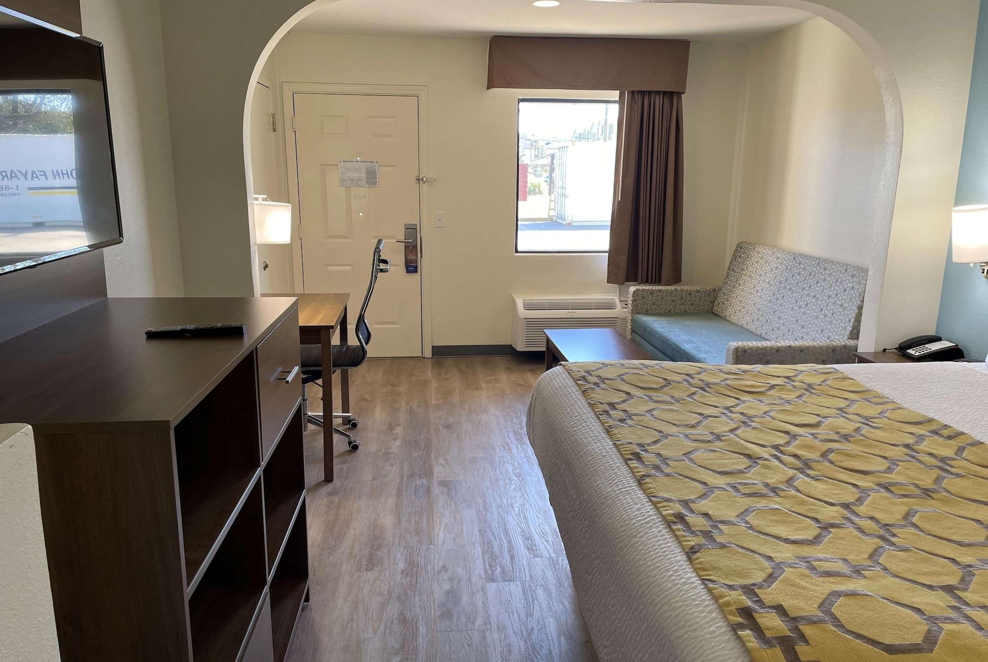 Baymont By Wyndham Biloxi - Ocean Springs Motel Buitenkant foto