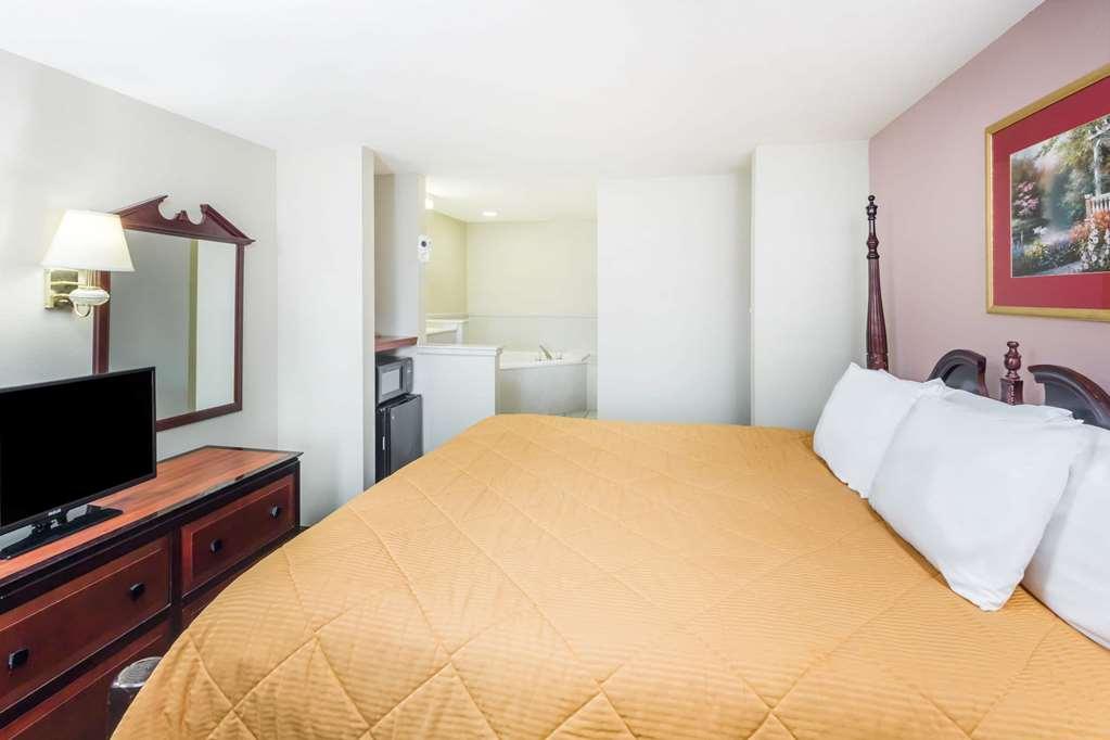 Baymont By Wyndham Biloxi - Ocean Springs Motel Kamer foto